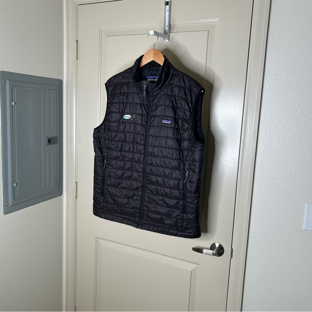 Patagonia Nano Puff Vest Color Black SuperMicro Size Large STY 84242 - Picture 2 of 16